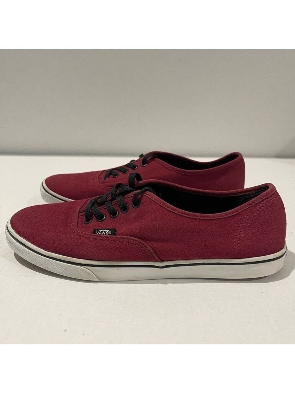 Mens Vans Low Pro Burgundy Shoes Size 7.5 US! - Picture 4 of 9